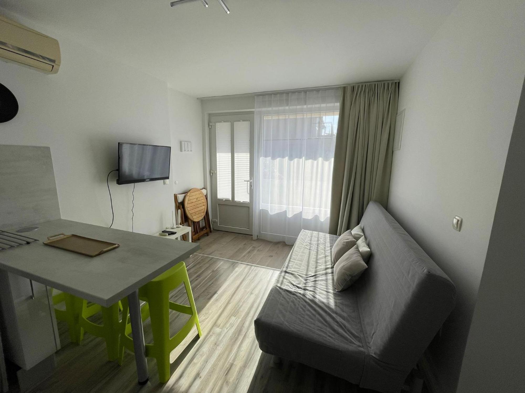 Family Apartment B&B Biograd Na Moru Exteriör bild